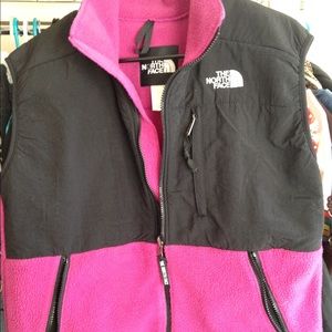 North Face fleece vest in raspberry pink